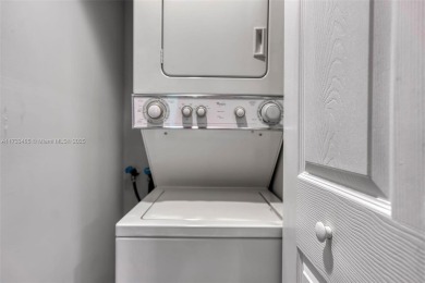 Move-in ready 55+ 2/2.The modern kitchen boasts stainless steel on Flamingo Lakes Country Club in Florida - for sale on GolfHomes.com, golf home, golf lot