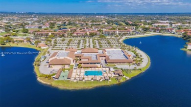 Move-in ready 55+ 2/2.The modern kitchen boasts stainless steel on Flamingo Lakes Country Club in Florida - for sale on GolfHomes.com, golf home, golf lot