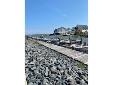 Welcome to this charming 3-bedroom, 2-bath single-level home in on Captains Cove Golf and Yacht Club in Virginia - for sale on GolfHomes.com, golf home, golf lot