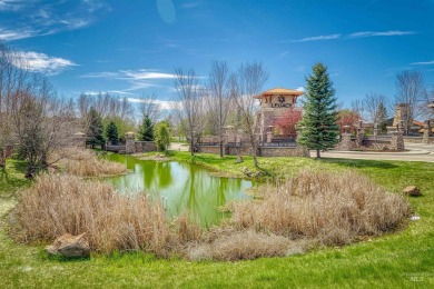 Newer immaculate 5 Bedroom Home on spacious apx. 1/2-acre lot on Eagle Legacy Golf Course in Idaho - for sale on GolfHomes.com, golf home, golf lot