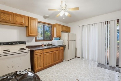 Dreaming of a Pocono escape without the hefty price tag? This on The Hideout Golf in Pennsylvania - for sale on GolfHomes.com, golf home, golf lot