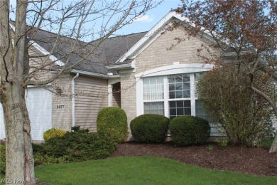 Gently used Fairhaven model cluster home in Stratford Green @ on Ohio Prestwick Country Club in Ohio - for sale on GolfHomes.com, golf home, golf lot
