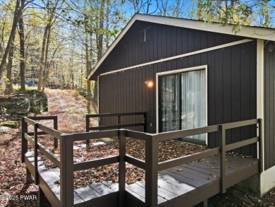 Dreaming of a Pocono escape without the hefty price tag? This on The Hideout Golf in Pennsylvania - for sale on GolfHomes.com, golf home, golf lot