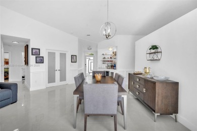 Spectacular remodeled, golf front 3 BR, 2 bath single family on Grand Palms Hotel and Golf Resort in Florida - for sale on GolfHomes.com, golf home, golf lot