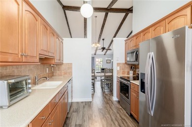 NEW ROOF Furnished and Updated this 3 bedroom 3 bathroom Villa on  in Florida - for sale on GolfHomes.com, golf home, golf lot