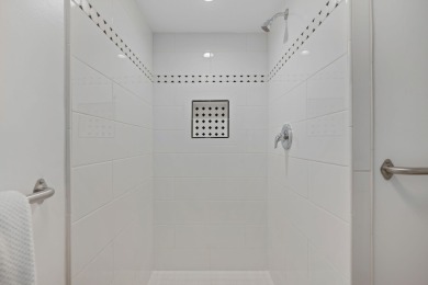 Bright single-level Encina Royale condominium in sought-after on  in California - for sale on GolfHomes.com, golf home, golf lot