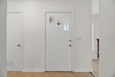 Welcome home to Sun City Center, recognized as being named the on North Lakes Golf Course in Florida - for sale on GolfHomes.com, golf home, golf lot