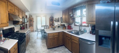 Are you looking for a charming one-level home with that perfect on Mountain Ranch Golf Club in Arkansas - for sale on GolfHomes.com, golf home, golf lot