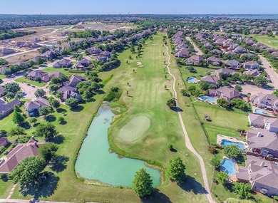 Welcoming updated 4-bedroom home in prime location! Curb appeal on The Shores Country Club in Texas - for sale on GolfHomes.com, golf home, golf lot