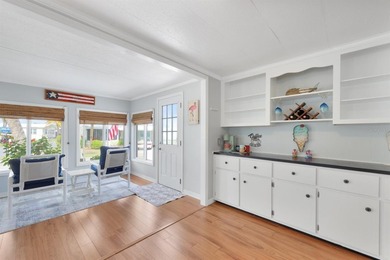 Welcome to 398 Sumac Cres in award winning Maple Leaf Golf & on Maple Leaf Golf and Country Club in Florida - for sale on GolfHomes.com, golf home, golf lot