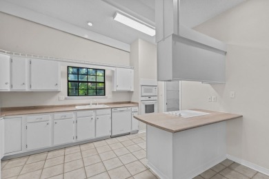 Welcome to this well-maintained 3-bedroom, 2-bath single-family on Diamondhead Country Club in Mississippi - for sale on GolfHomes.com, golf home, golf lot