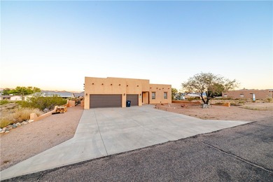 This HOME has majestic panoramic views of the Cerbat, Hualapai on Valle Vista Golf Course in Arizona - for sale on GolfHomes.com, golf home, golf lot