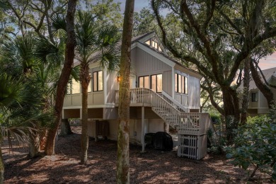 Classic cottage overlooking the 7th fairway of Seabrook Island's on The Seabrook Island Club in South Carolina - for sale on GolfHomes.com, golf home, golf lot
