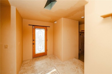 This HOME has majestic panoramic views of the Cerbat, Hualapai on Valle Vista Golf Course in Arizona - for sale on GolfHomes.com, golf home, golf lot