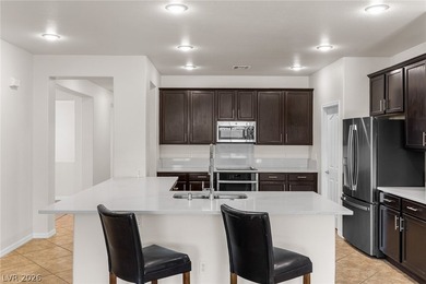 Beautiful move-in ready single story home with 3 beds, 2.5 baths on Mountain Falls Golf Course in Nevada - for sale on GolfHomes.com, golf home, golf lot