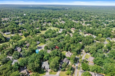 Welcome to this well-maintained 3-bedroom, 2-bath single-family on Diamondhead Country Club in Mississippi - for sale on GolfHomes.com, golf home, golf lot