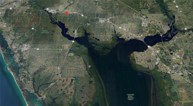 Great property for sale in Port Charlotte, that is conveniently on Sabal Trace Golf and Country Club in Florida - for sale on GolfHomes.com, golf home, golf lot