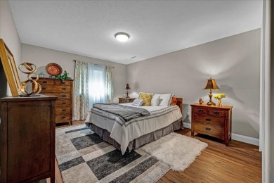 Outstanding 3 bedroom / 3 bath home in Wittenberg Woods on Prairie Vista Golf Course in Illinois - for sale on GolfHomes.com, golf home, golf lot