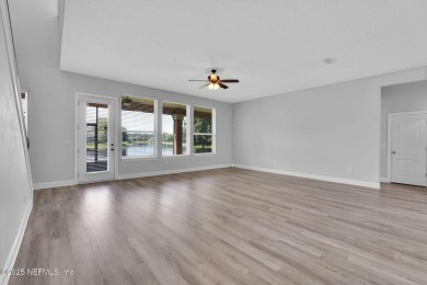 Stunning Eagle Landing home offering refined finishes and a on Eagle Landing Golf Club in Florida - for sale on GolfHomes.com, golf home, golf lot