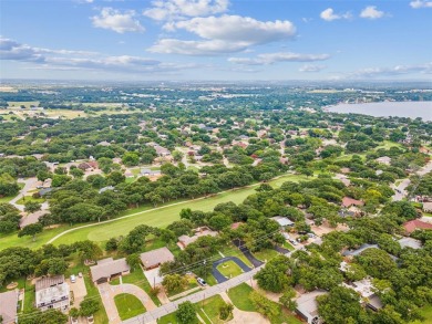 Sellers are motivated and offering $10,000 in concessions to use on De Cordova Bend Country Club in Texas - for sale on GolfHomes.com, golf home, golf lot