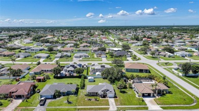 Move-in ready 3-bedroom, 2-bathroom single-family home with on Duffys Golf Center in Florida - for sale on GolfHomes.com, golf home, golf lot