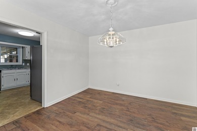 MOVE-IN READY!! You will LOVE this 4 BR, 2 BA  brick home on Mineral Mound Golf Course in Kentucky - for sale on GolfHomes.com, golf home, golf lot