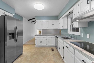 MOVE-IN READY!! You will LOVE this 4 BR, 2 BA  brick home on Mineral Mound Golf Course in Kentucky - for sale on GolfHomes.com, golf home, golf lot