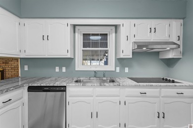 MOVE-IN READY!! You will LOVE this 4 BR, 2 BA  brick home on Mineral Mound Golf Course in Kentucky - for sale on GolfHomes.com, golf home, golf lot