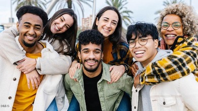 Welcome to 2210 Redpoll Drive at Horton Park, located in Apex on Knights Play Golf Center in North Carolina - for sale on GolfHomes.com, golf home, golf lot