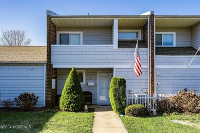 Desirable 2 Bedroom 1.5 baths Fairway Mews townhouse located on on Spring Lake Golf Club in New Jersey - for sale on GolfHomes.com, golf home, golf lot