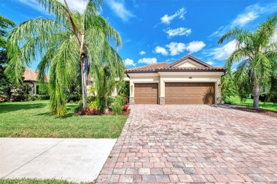 Under contract-accepting backup offers. Now is your opportunity on Plantation Golf and Country Club in Florida - for sale on GolfHomes.com, golf home, golf lot