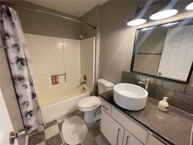 Come check out this very cute, furnished 3 bedroom 2 bathroom on Cerbat Cliffs Golf Course in Arizona - for sale on GolfHomes.com, golf home, golf lot