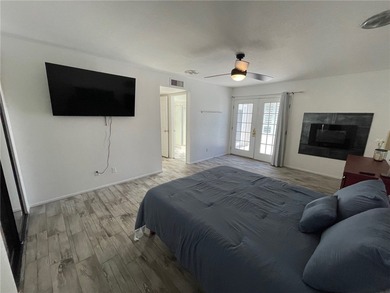 Come check out this very cute, furnished 3 bedroom 2 bathroom on Cerbat Cliffs Golf Course in Arizona - for sale on GolfHomes.com, golf home, golf lot
