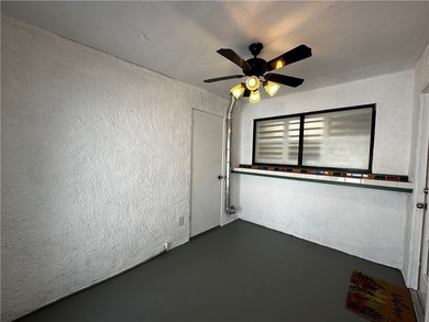 Come check out this very cute, furnished 3 bedroom 2 bathroom on Cerbat Cliffs Golf Course in Arizona - for sale on GolfHomes.com, golf home, golf lot
