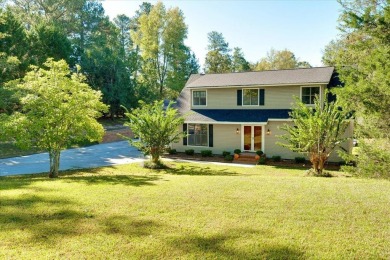 NO HOA. 5 BED/2.5 BATH/2400+ SQR FT/ 2+ ACRES. BOAT/RV PARKING on Belle Meade Country Club in Georgia - for sale on GolfHomes.com, golf home, golf lot