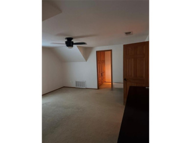 Come enjoy peaceful living near beautiful Lake Bridgeport in the on The Club At Runaway Bay in Texas - for sale on GolfHomes.com, golf home, golf lot