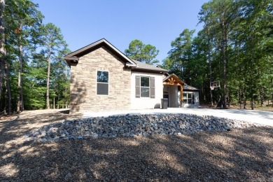 Quality built by Renaissance Homes, this energy efficient all on Ponce De Leon Golf Course in Arkansas - for sale on GolfHomes.com, golf home, golf lot