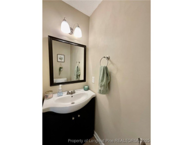 Beautifully maintained 3 BR, 2 1/2 BA home located in the highly on Carolina Lakes Country Club in North Carolina - for sale on GolfHomes.com, golf home, golf lot