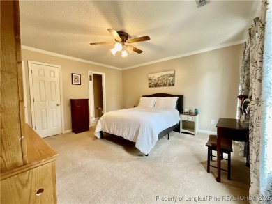 Beautifully maintained 3 BR, 2 1/2 BA home located in the highly on Carolina Lakes Country Club in North Carolina - for sale on GolfHomes.com, golf home, golf lot