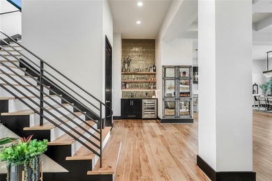 AWE INSPIRING VIEWS OF LAKE LBJ, APPLE ROCK GOLF COURSE, & THE on Apple Rock Golf Course - Horseshoe Bay in Texas - for sale on GolfHomes.com, golf home, golf lot