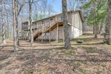 Overlooking the 1st hole of Druid Hills Golf Course, this on Druid Hills Golf Club in Tennessee - for sale on GolfHomes.com, golf home, golf lot