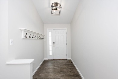 Move-in ready ranch in the Legends Golf Community! Beautiful on Country Club at the Legends in Missouri - for sale on GolfHomes.com, golf home, golf lot