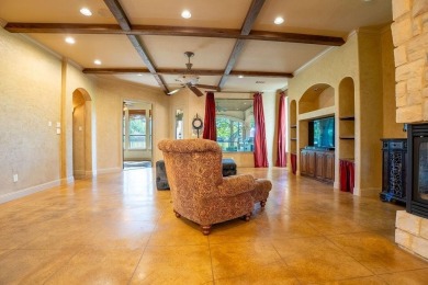 Are you a golfer? Imagine walking up to Thorntree golf course in on Thorntree Country Club in Texas - for sale on GolfHomes.com, golf home, golf lot