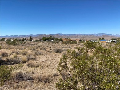 Gorgeous panoramic views off this property! Owner will on Valle Vista Golf Course in Arizona - for sale on GolfHomes.com, golf home, golf lot