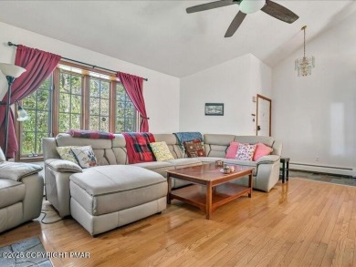 This stunning 3 bedroom 2 ful bath contemporary home W/ LOW on Pocono Farms Country Club in Pennsylvania - for sale on GolfHomes.com, golf home, golf lot