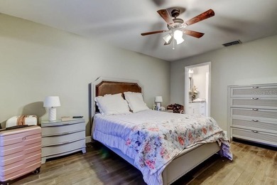 Welcome to the peaceful condo community of Eagles Glen. This on Countryside Country Club in Florida - for sale on GolfHomes.com, golf home, golf lot