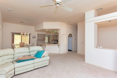 LOCATION LOCATION LOCATION...
Welcome to this quaint 3-bedroom on London Bridge Golf Course in Arizona - for sale on GolfHomes.com, golf home, golf lot