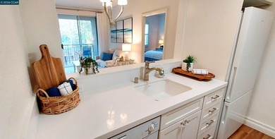 Nestled in the desireable Waterford complex, this beautifully on Rossmoor Golf Course in California - for sale on GolfHomes.com, golf home, golf lot