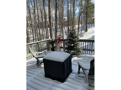 Many updates in this beautiful townhouse. Features include on Glade Springs Resort Golf Course in West Virginia - for sale on GolfHomes.com, golf home, golf lot