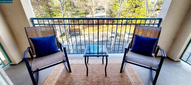 Nestled in the desireable Waterford complex, located on the 3rd on Rossmoor Golf Course in California - for sale on GolfHomes.com, golf home, golf lot